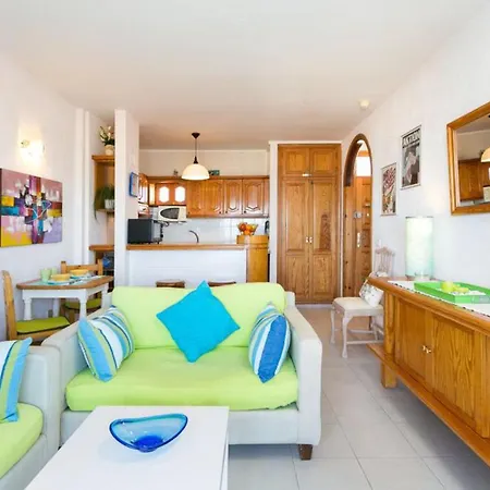 Apartmán Sea & Pool View In *