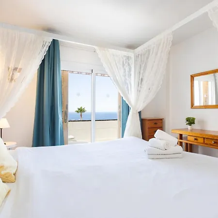 Appartamento Sea & Pool View In