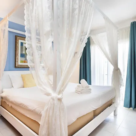 Sea & Pool View In Apartamento *