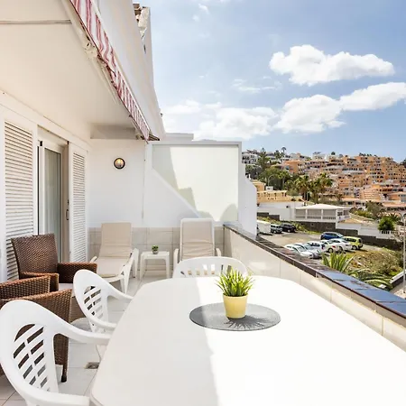 Apartment Sea & Pool View In *