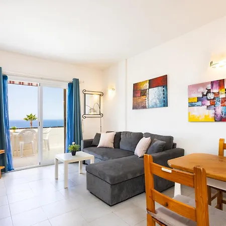 Apartamento Sea & Pool View In *