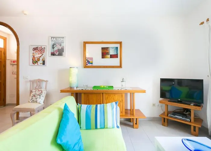 Sea & Pool View In * Адехе